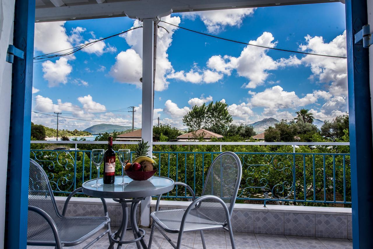 Lemon Garden Apartments Lygia  Bagian luar foto